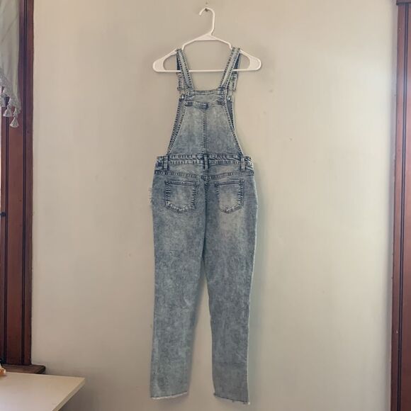 So denim distressed overalls Size 16 Kids NWT - Picture 7 of 12